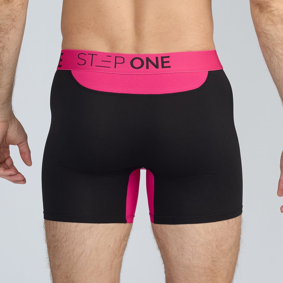 Trunk - Black/Red - Bamboo Underwear - Model:Skyler