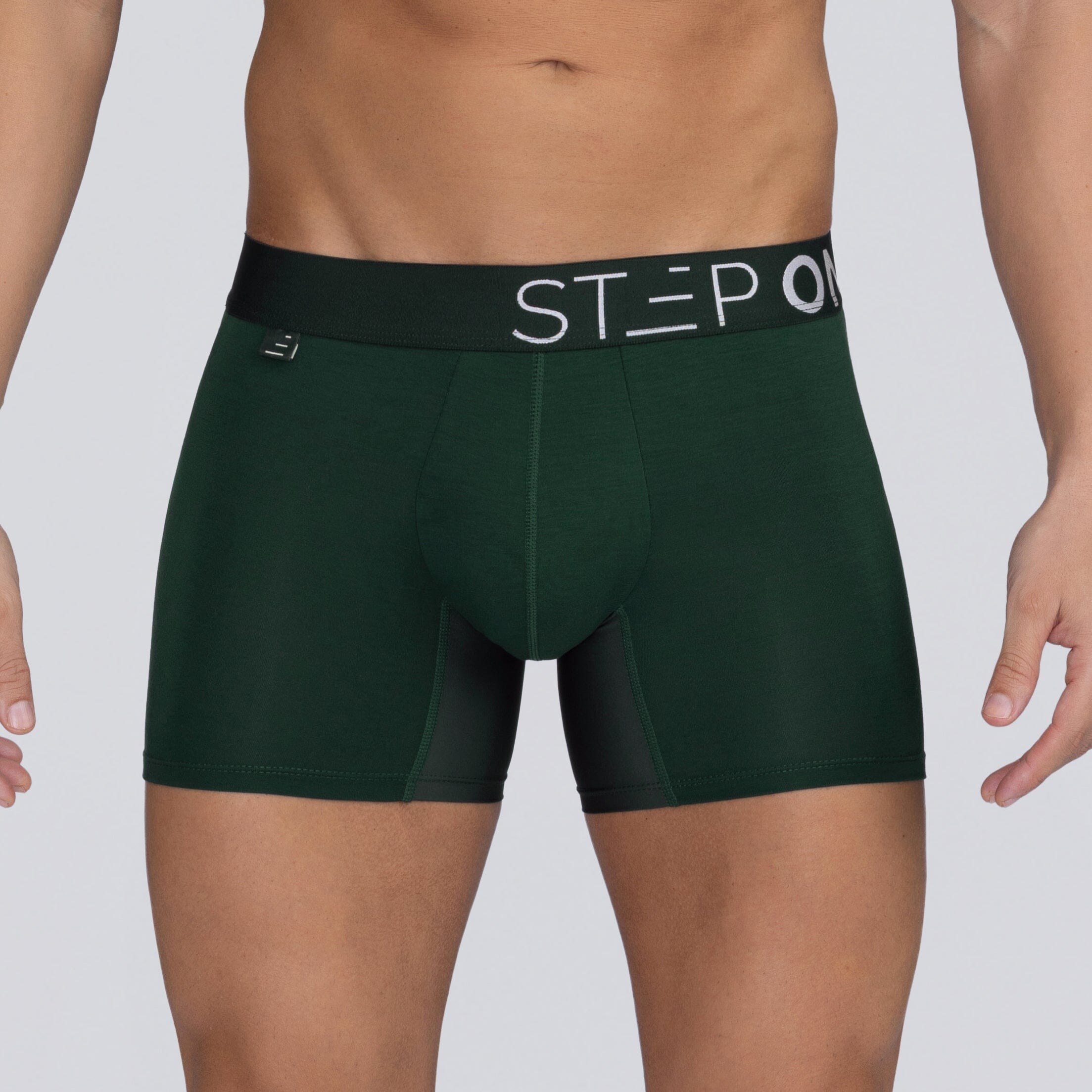 Trunk - Dark Green - Bamboo Underwear - Model:Ivan