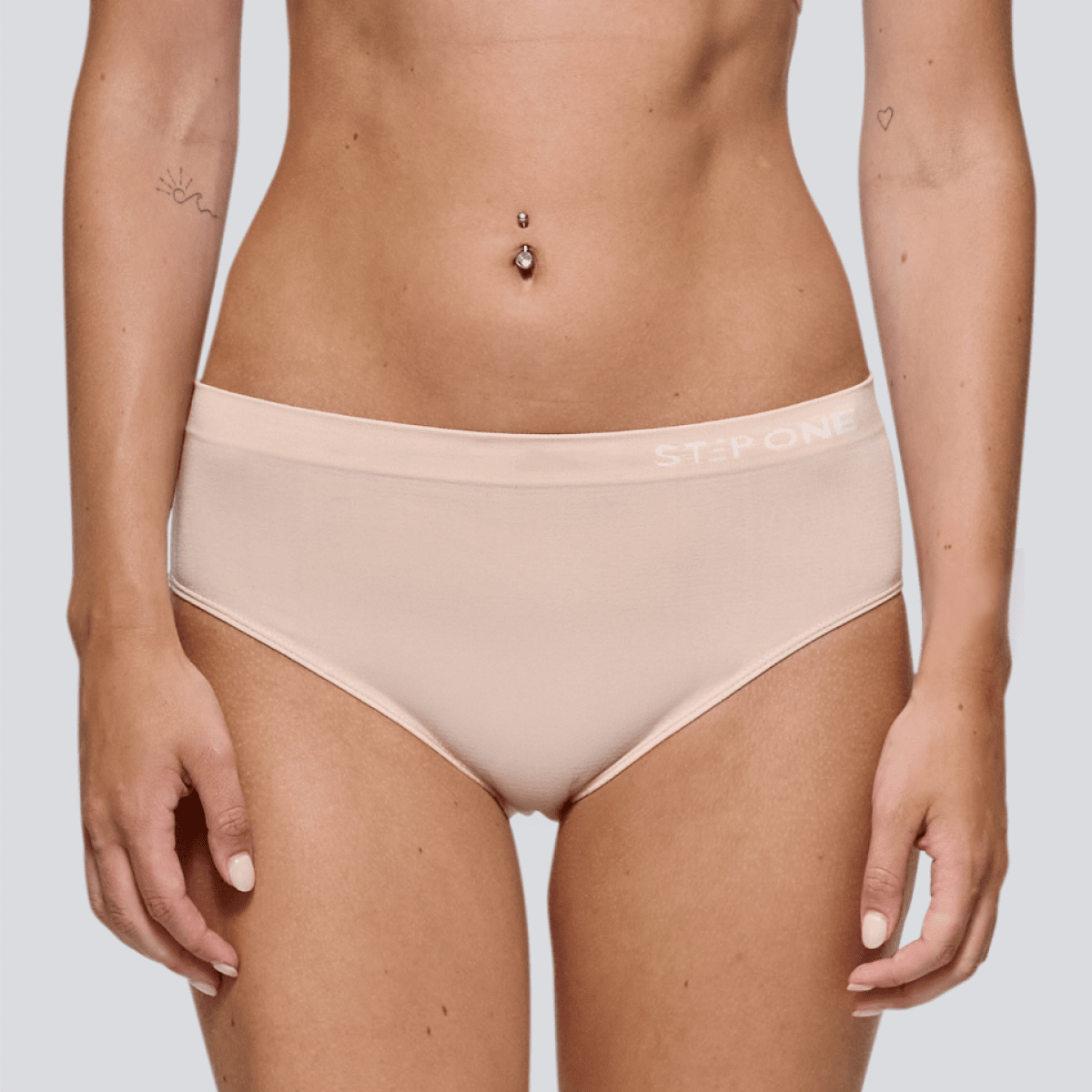 Women's SmoothFit Bikini - Light Beige - Bamboo Underwear - Model:Emily