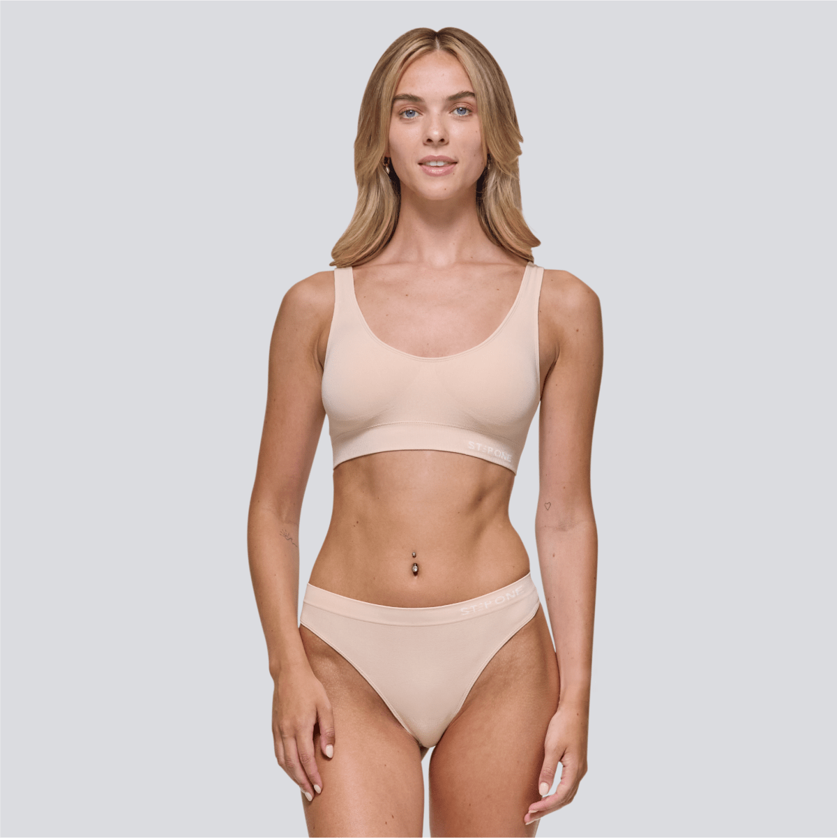 Women's SmoothFit Bra - Light Beige - Bamboo Underwear - Model:Emily