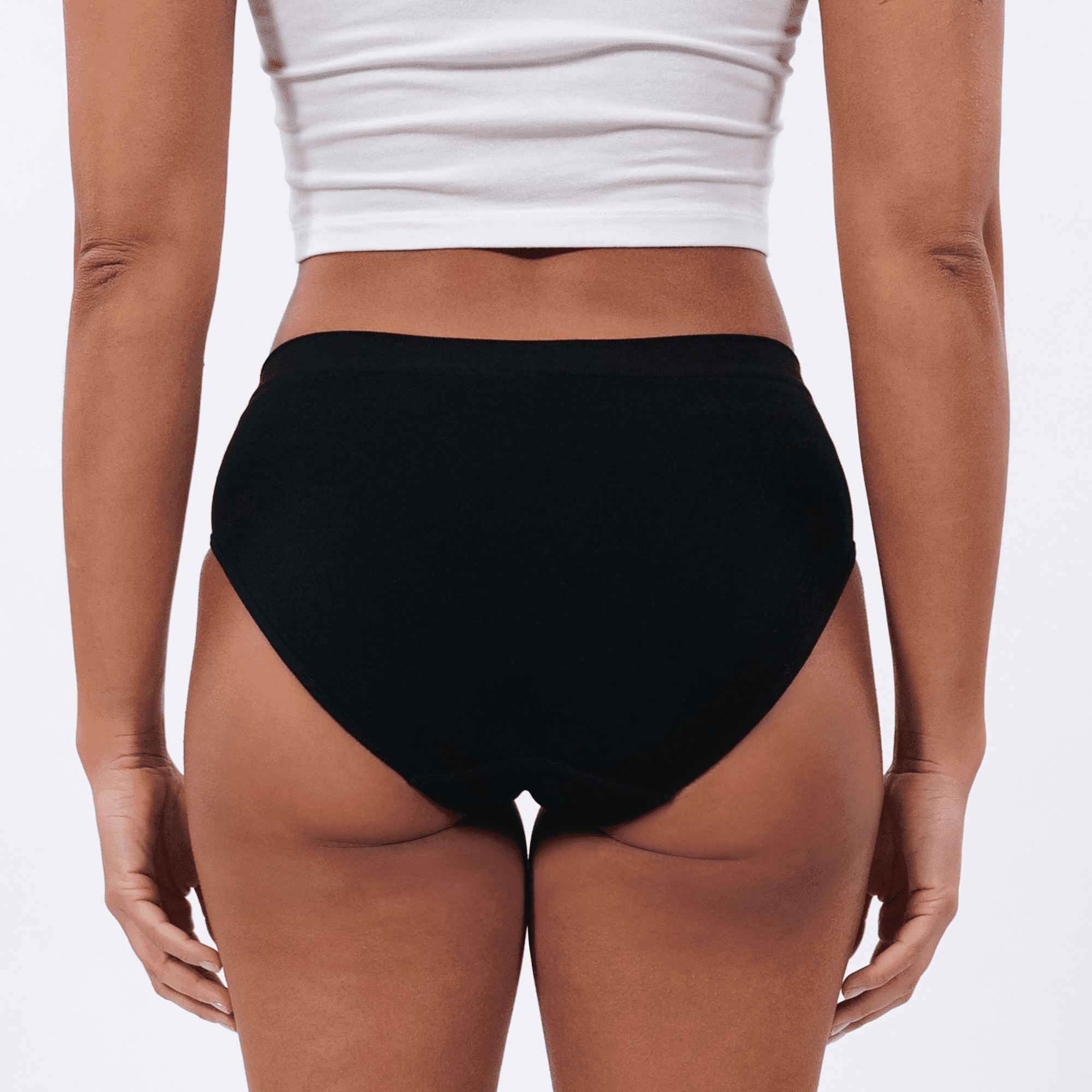 Women's SmoothFit Bikini Brief - Espresso-Tini - Model - #size_Medium