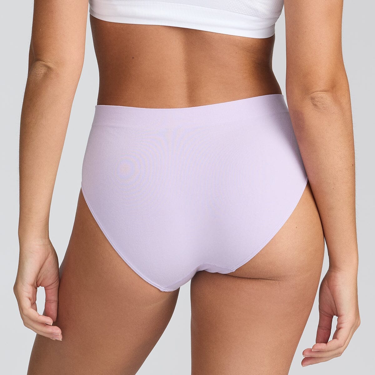 Purple Seamless Underwear at Step One - Model:Elke