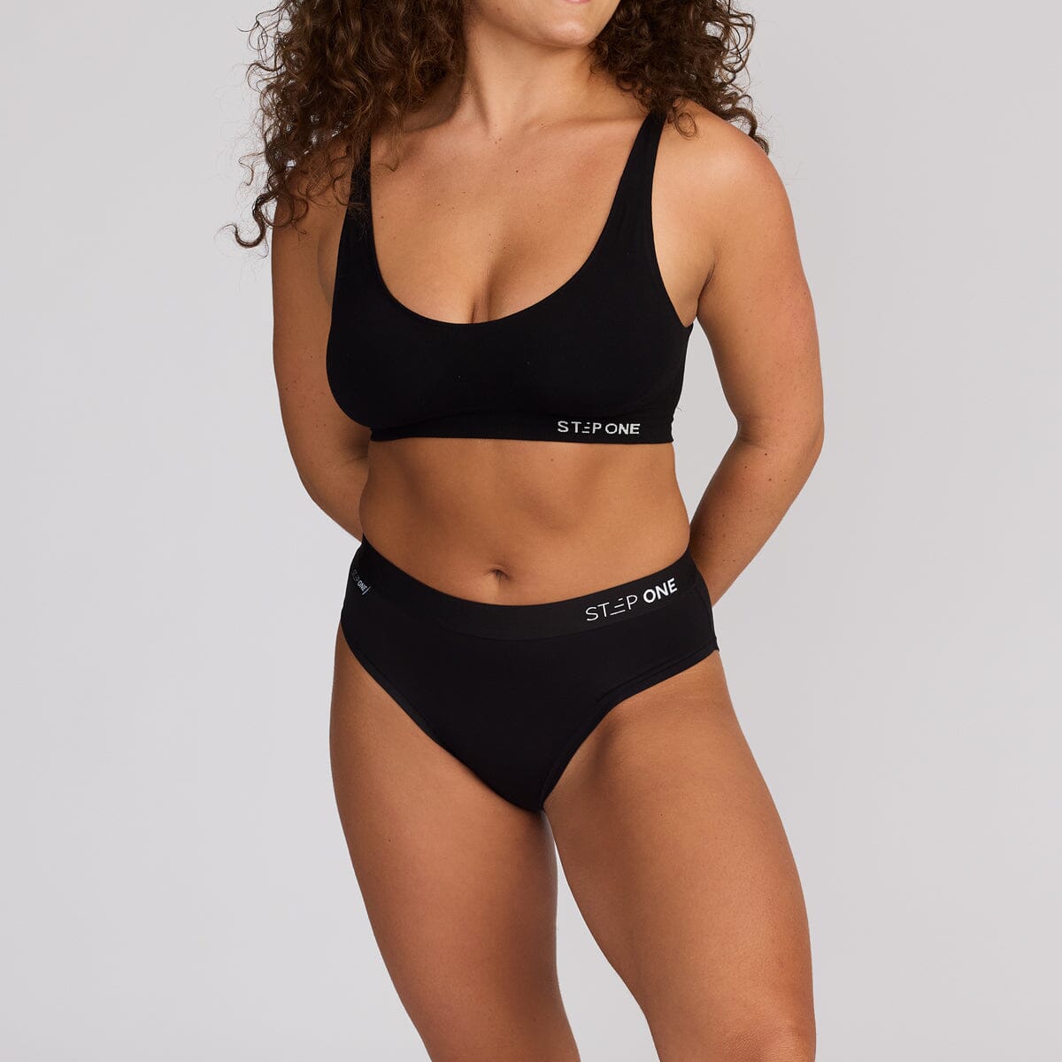 Women's Bikini Brief - Nicole - Bamboo Underwear - Model:Alexandra