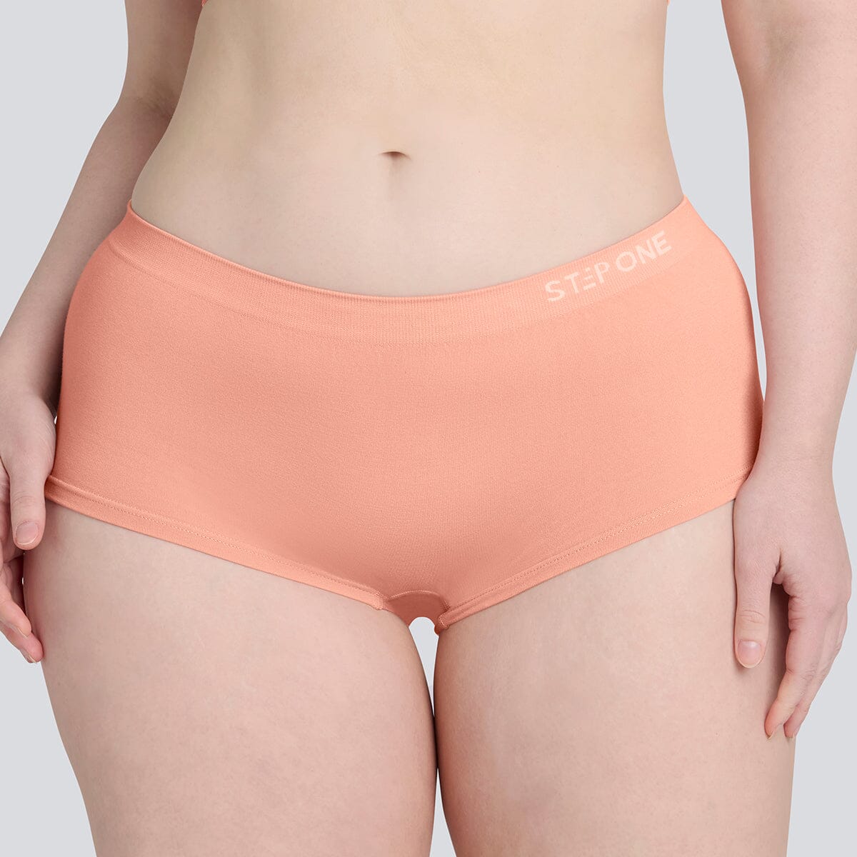 Women's SmoothFit Boyleg - Peaches & Cream - Bamboo Underwear - Model:Eloise