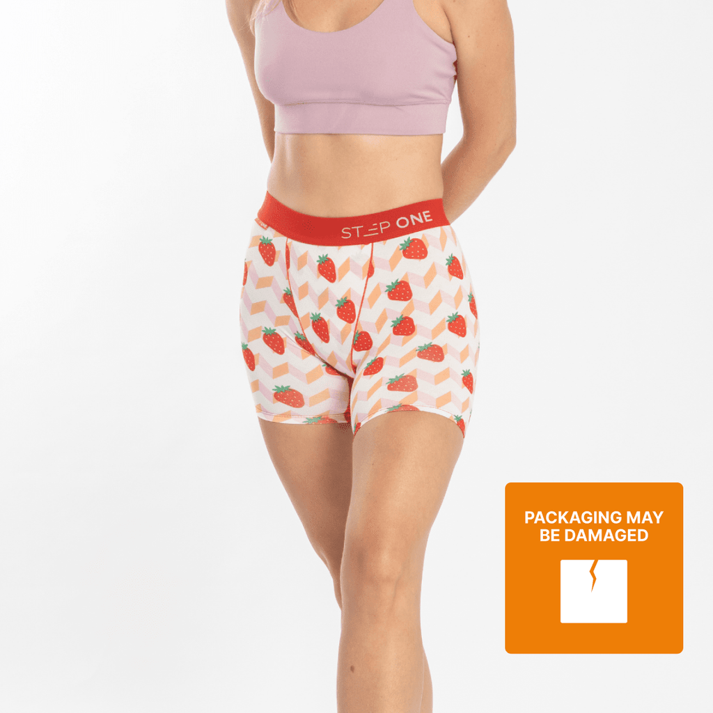 Body Shorts Saucy Strawberries