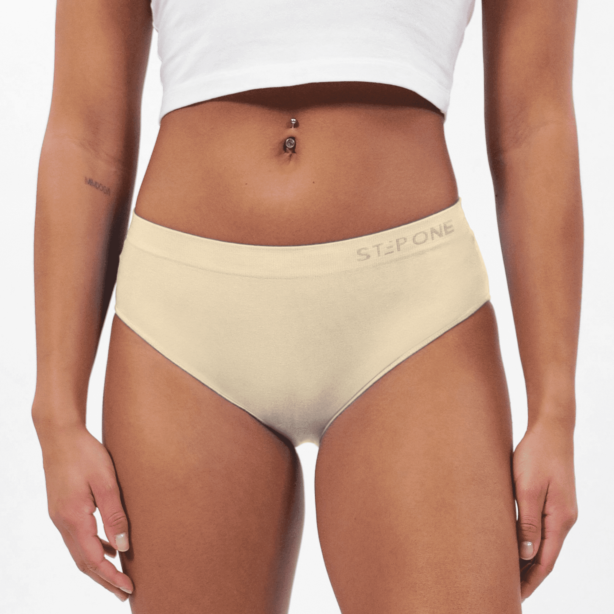 Women's SmoothFit Bikini Brief - Chic Champagne - Model - #size_Large