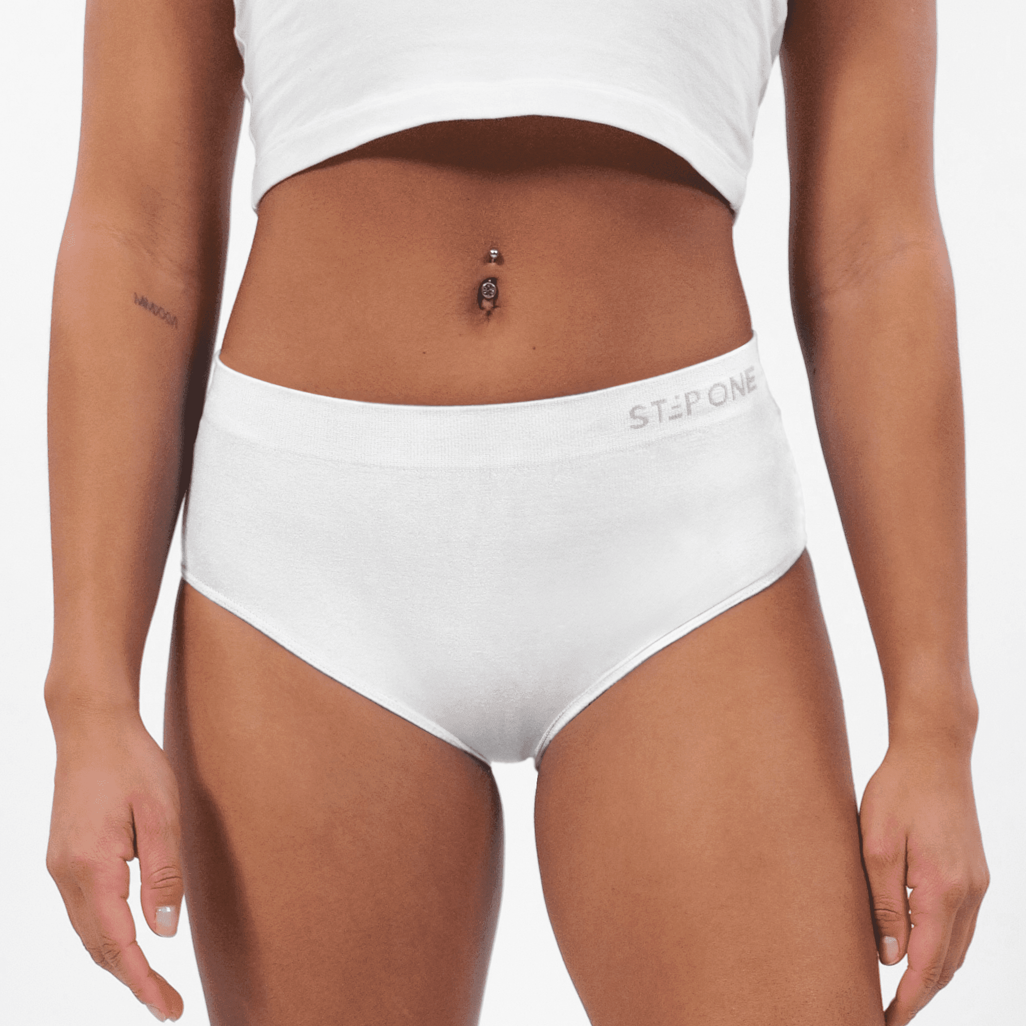 Women's SmoothFit Full Brief - Pina Colada - Model - #size_Large